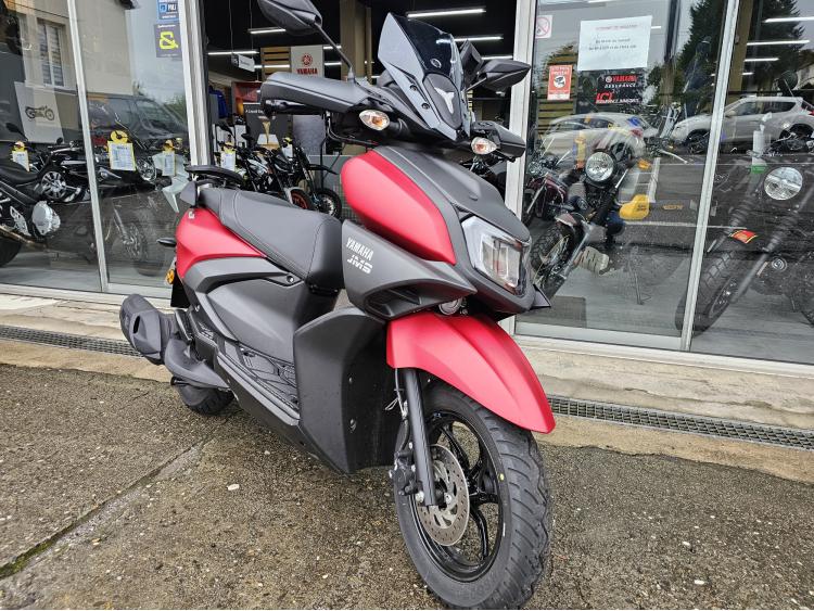 YAMAHA RayZR 125