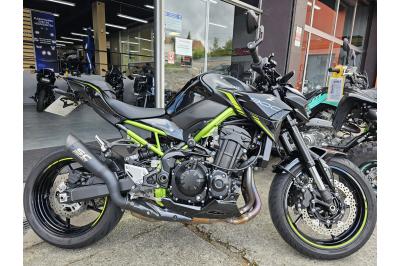 KAWASAKI Z 900
