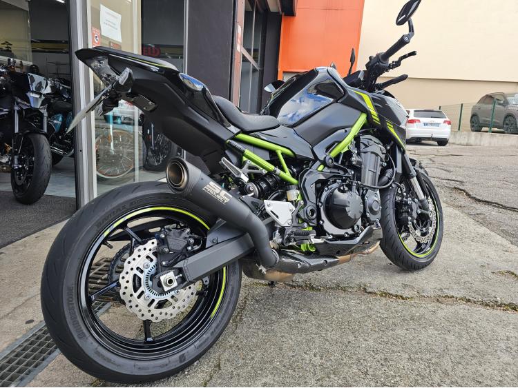 KAWASAKI Z 900