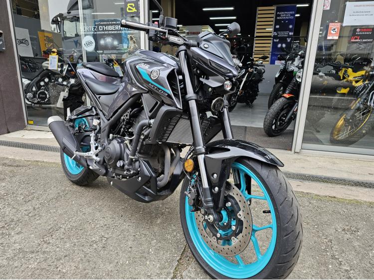 YAMAHA MT-03