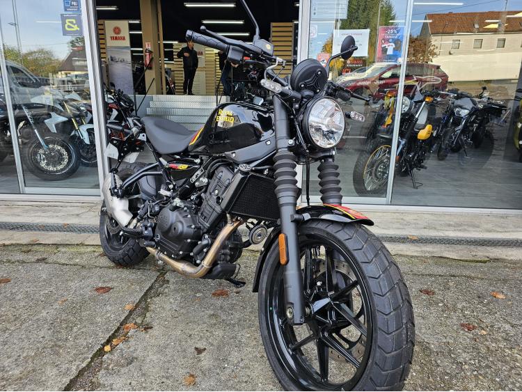 ROYAL ENFIELD GUERILLA