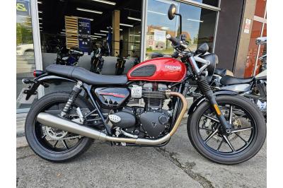 TRIUMPH STREET TWIN  900
